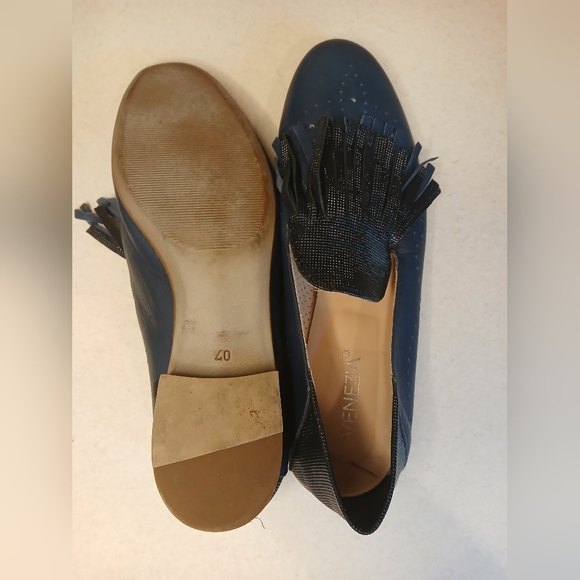 VENEZIA WOMENS SIZE 10 DARK BLUE LEATHER LOAFERS 💙 - Picture 4 of 4